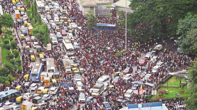 rcb victory parade news